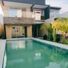 FOR SALE: A LARGE AND VERY NICE 7-ROOM DUPLEX VILLA IN BINGERVILLE