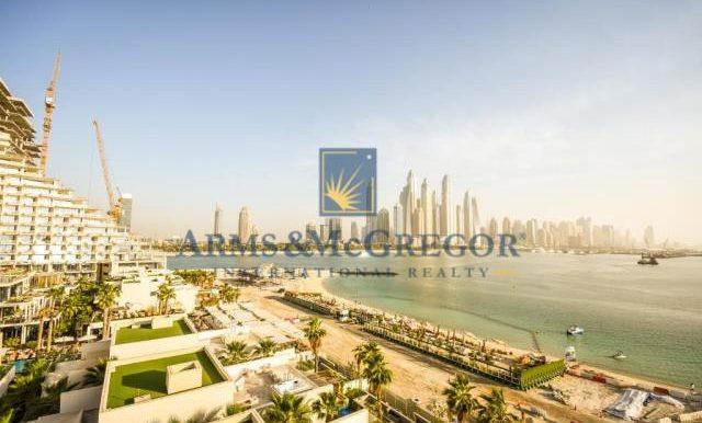Beautiful and Luxurious Penthouse in Palm Jumeirah