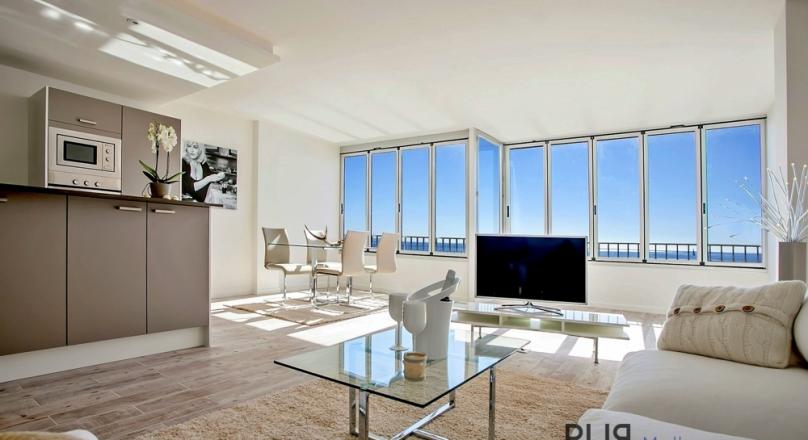 A penthouse in Portals. In one of the hotspots of Europe. Without if. Without buts.