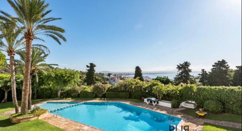 View over the bay of Palma. Bonanova. The district above the cruise port.