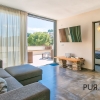 Illetas - Between Palma and the swanky southwest. In great demand. Hardly any offers.