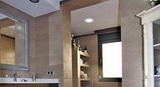 Mondain, as new, fully equipped villa with many extras