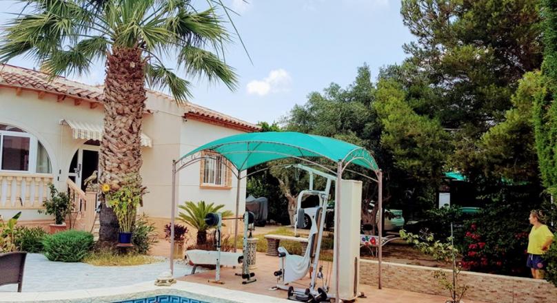 INDEPENDENT VILLA IN CIUDAD QUESADA