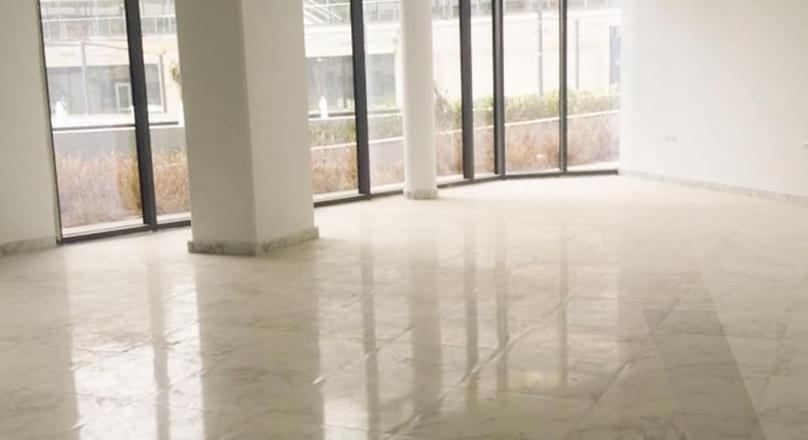 For Rent Office in Polygon  Sheikh Zayed (Very prime location)