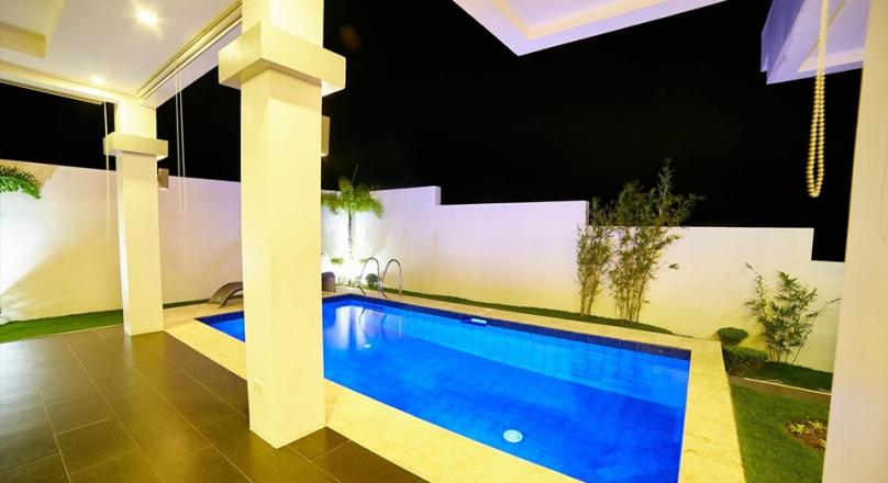 Modern House with pool in Amara Subdivision, Liloan Cebu City