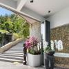 SUPER LUXURY SEA VIEW POOL VILLA