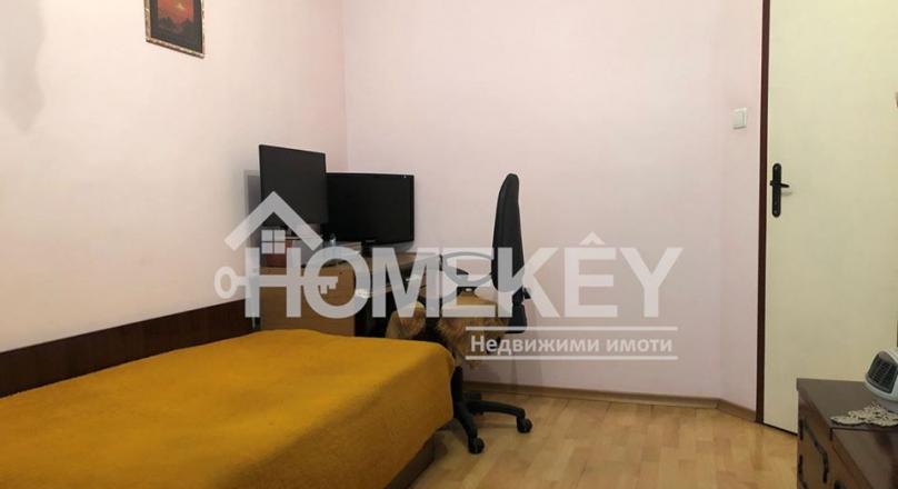 SUITABLE FOR INVESTMENT AND LIVING! VERY WARM! WESTERN EXPOSURE!