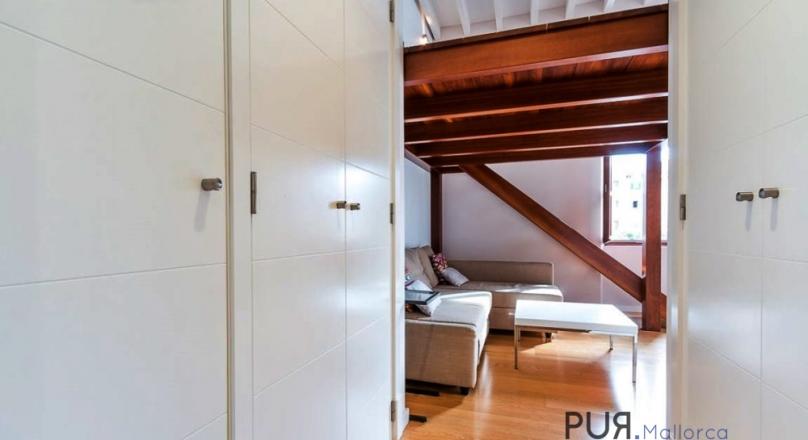 Right on the Ramblas. Loft - Apartment. Absolutely new.