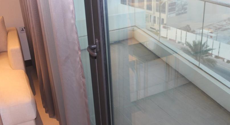 stunning 2 bedroom Appartment close kitchen