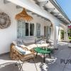 Renovated beachhouse style chalet