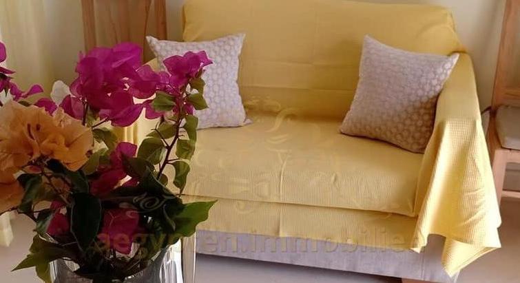For sale 1 bedroom 1 bathroom apartment with beautiful large terrace