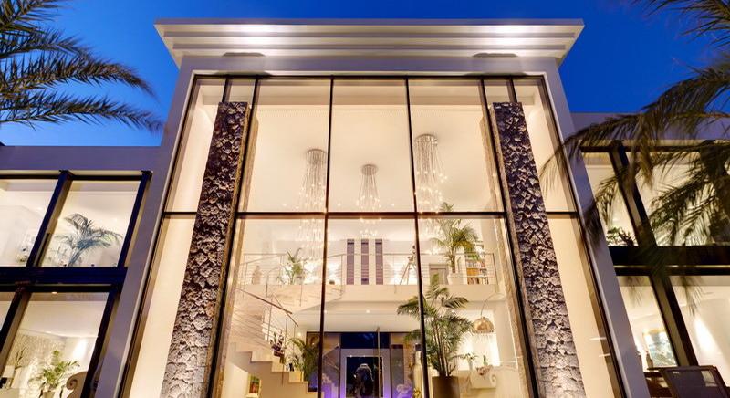 Your new feel-good domicile in lighting design.