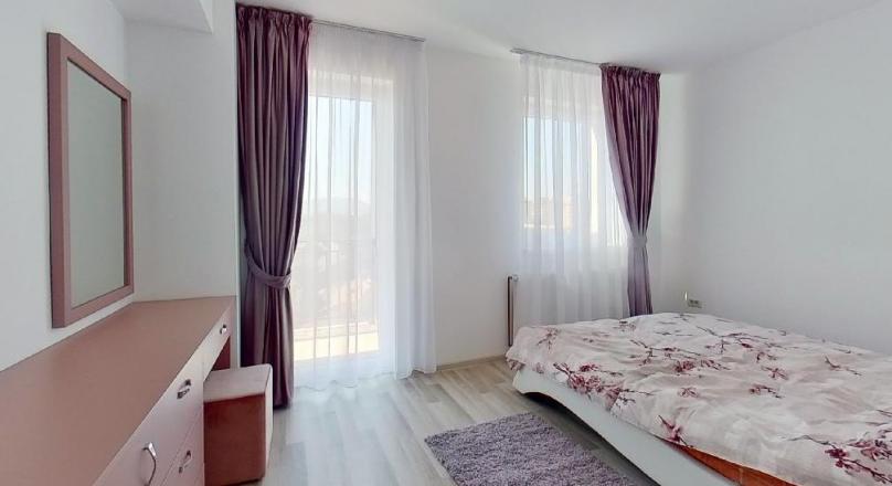 Bright residence, on the chromatic in agreement, Brasov