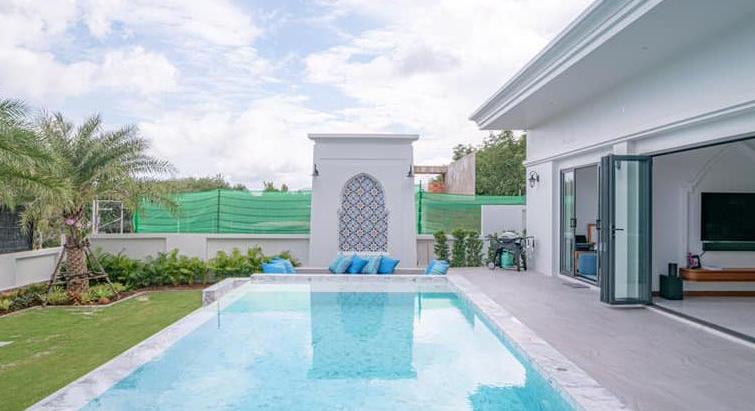 3 Bedroom Pool villa 1 left ready to move in!