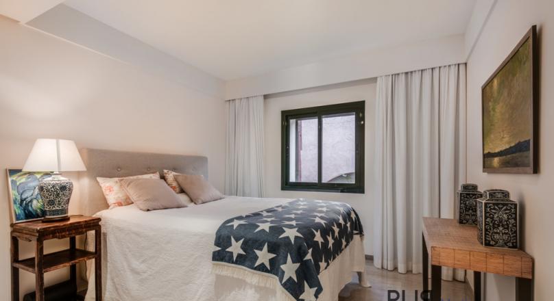 Bendinat. Right on the golf course. Apartment. With a sea view over the bay.