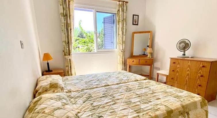 1 bedroom Regina Gardens for Long term