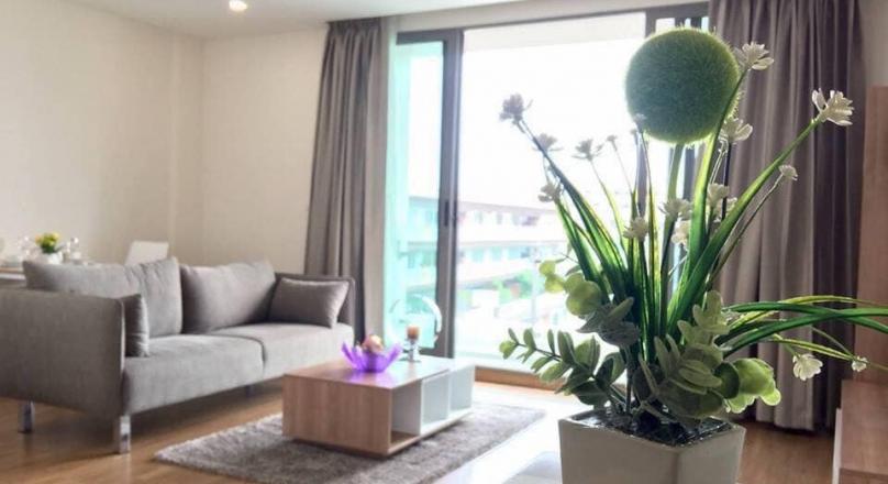 A 48 Sq M one bedroom apartment on 7 floor at Nimmana Condo