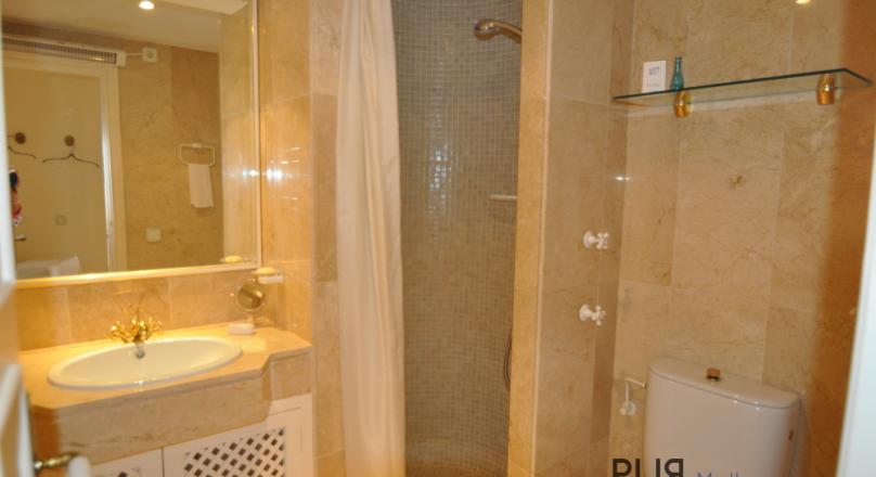 Good morning Paguera. Big apartment. With panoramic sea view.