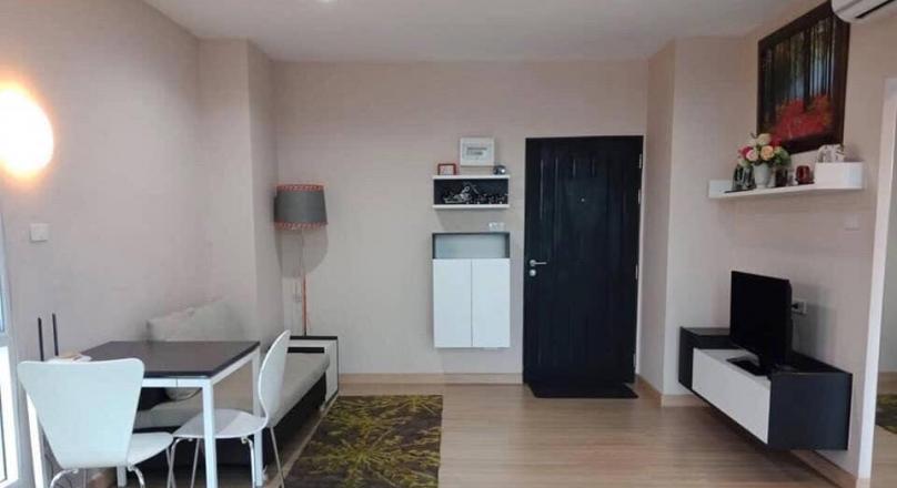 A 30Sq M studioroom on 7th floor of One plus Klong chon 2 Condominium.