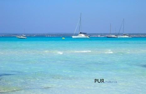 Enjoy immediately. Also this beach. Brand. Apartments in Sa Rapita.