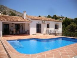 Villas in Mijas, established since 1980 offers you a new property rental: Villa Jacamo in Mijas