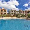 Small plant. Large penthouse - apartment. A lot of privacy. Southwest exposure. Sea views.
