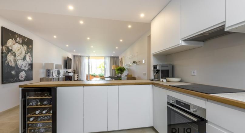 Santa Ponsa. High quality apartment. High quality facility.