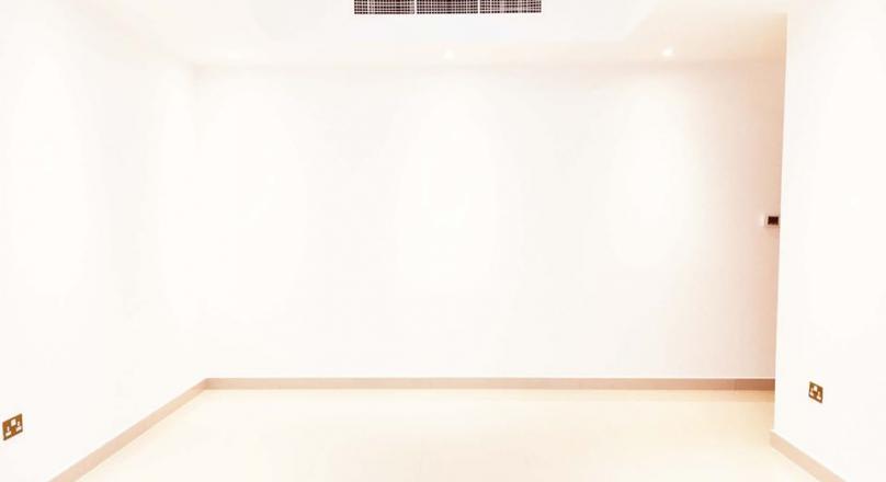 Elegant 2Bed Room Apartment Parking & Gym in Khalidiyah