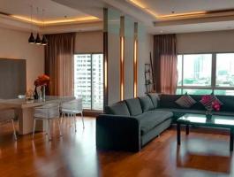 For rent Royal Residence Park at Wireless road 4 Bedroom
