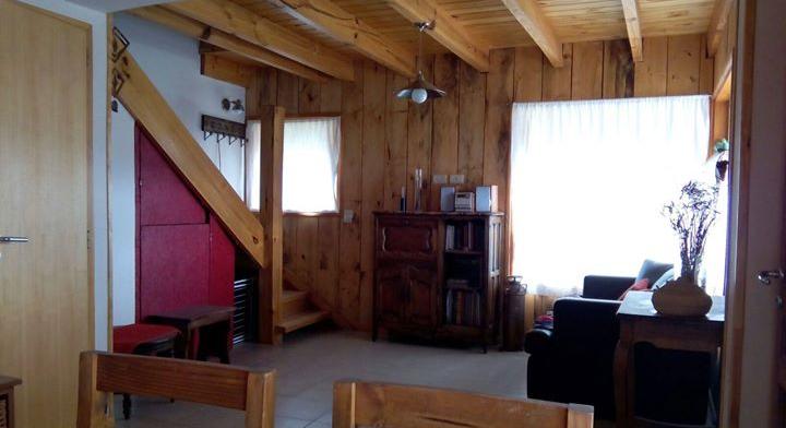 EXCELENTE CABAÑA EN VENTA. BARRIO LA CASCADA. SAN MARTIN DE LOS ANDES