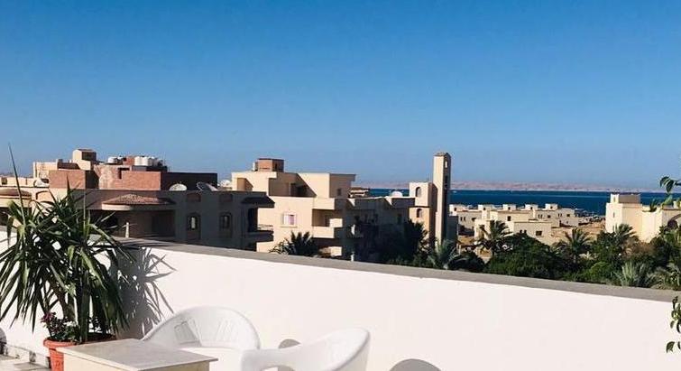 For rent - 4500 EGP long term