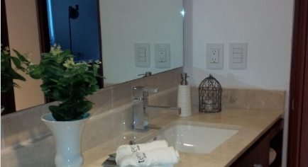 Venta de Departamento en Condominio en Playa del Carmen Centro.