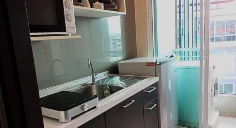 A 30Sq M studioroom on 7th floor of One plus Klong chon 2 Condominium.
