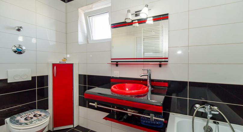 Property on 110 sqm, new construction, with panoramic terrace, Avantgarden 3 Brasov