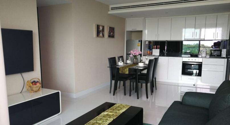 FOR RENT / AMARI RESIDENCE