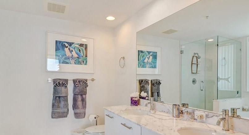 3000 Oasis Grand BLVD #1007