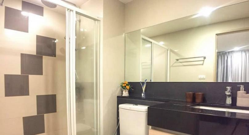 A 35Sq M one apartment bedroom at Paim Springs condo