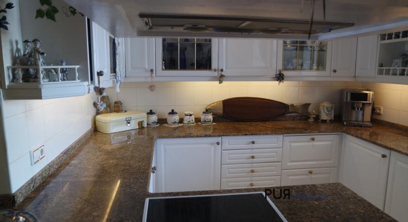 For real lovers. Feel the sea, right after getting up. From your bedroom.