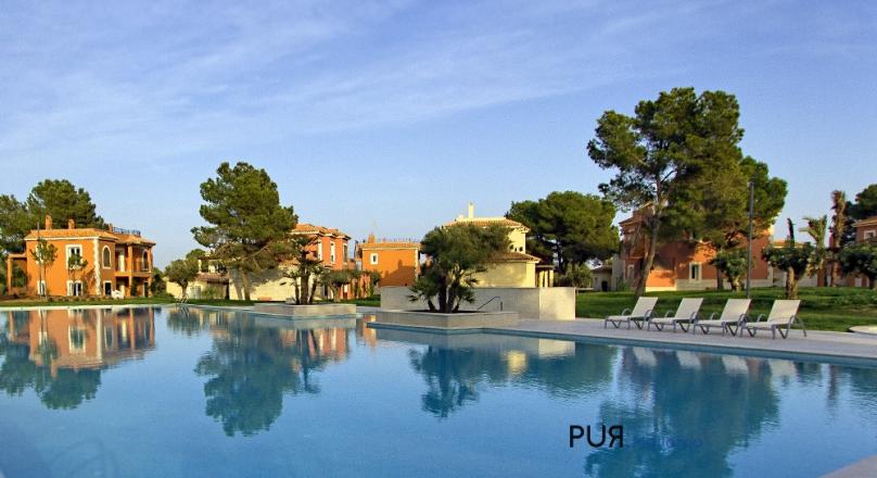 Enjoy immediately. Also this beach. Brand. Apartments in Sa Rapita.