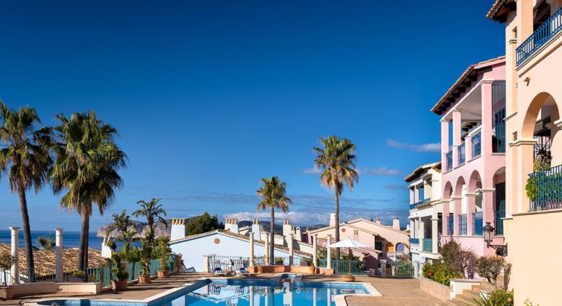 What will your future apartment look like in Santa Ponsa? Just like that.