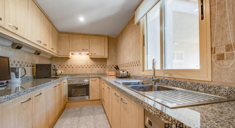 Santa Ponsa. Between the golf courses and Port Adriano. Apartment. Fully furnished.