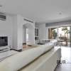 Small plant. Large penthouse - apartment. A lot of privacy. Southwest exposure. Sea views.