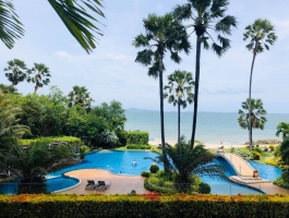 3 bedrooms · 3 bathrooms · Apartment