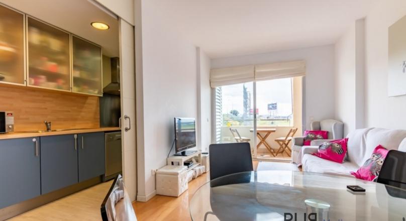 El Molinar. Nice apartment. Short walk to the beach and the promenade Portixol / El Molinar.