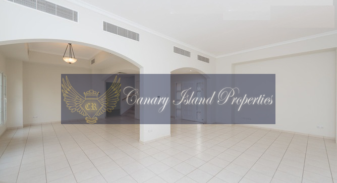 Vacant I Type 5 I 3 Bed I Meadows