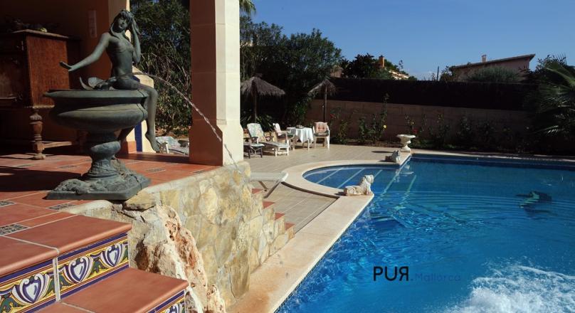 For real lovers. Feel the sea, right after getting up. From your bedroom.