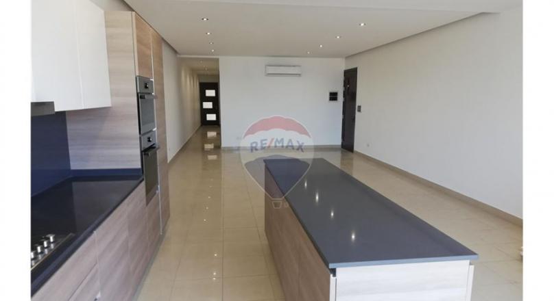 Apartment - Luqa, Malta