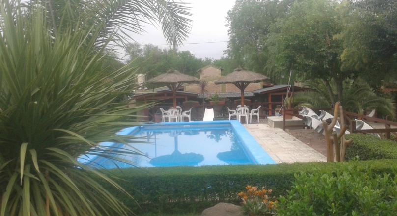 HERMOSO COMPLEJO DE CABAÑAS EN SANTA ROSA DE CALAMUCHITA