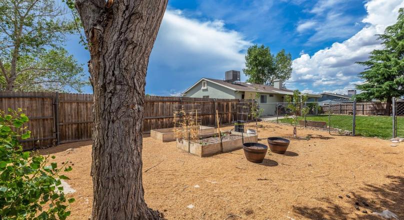 Double Master (4) Bed (3) Bath, 4567 North Desert flower Circle
