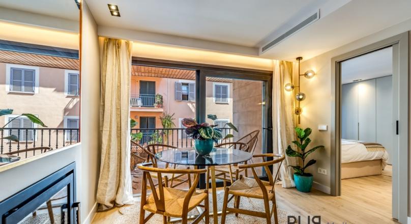 A domicile in the middle. Right in the middle of Palma's old town. Perhaps the most beautiful in Europe.